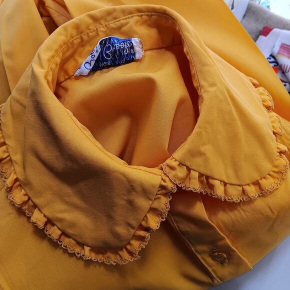 Medium Vintage 1960's Yellow Button-Up Blouse Ruffled Collar & Cuffs Mod Girl - Picture 7 of 8